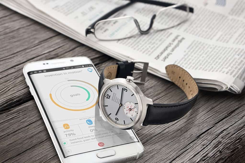 Mondaine Helvetica Smartwatch