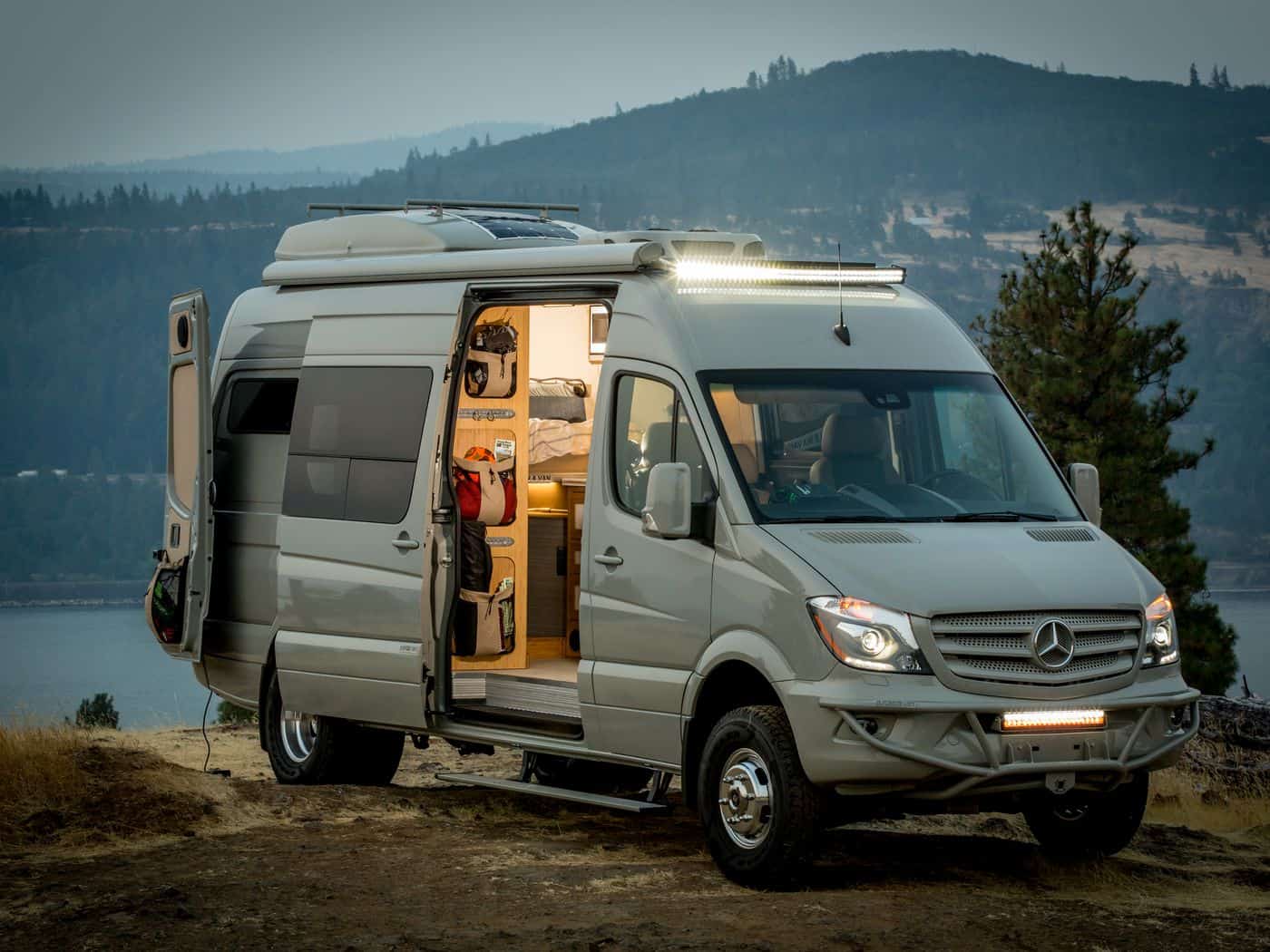 Camper Van Mercedes-Benz