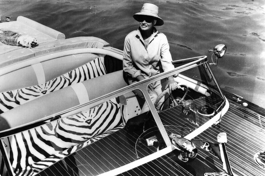 Anita Ekberg avait aussi un Riva Tritone.