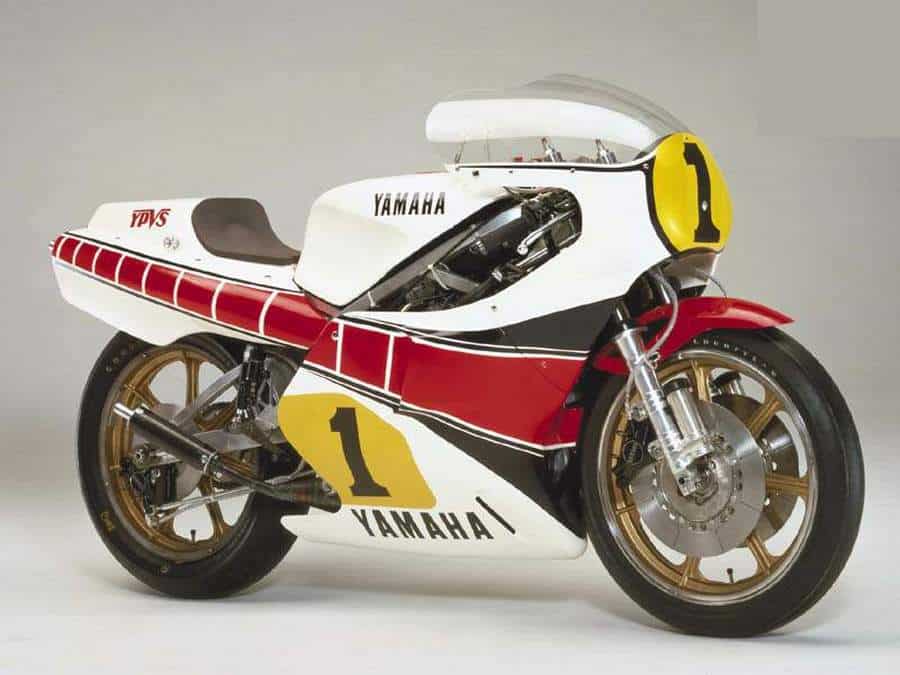 Yamaha YZR500 OW48