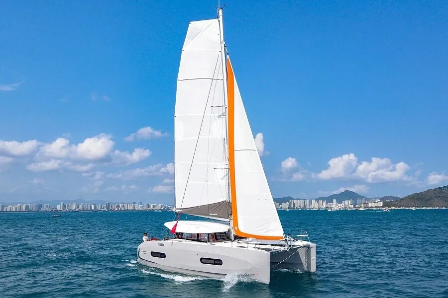 Excédent de 11 à Hainan