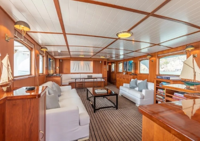 Asia Global Yachting, Phuket, Thaïlande, Classic Line, charter, Maha Bhetra, Camara C, Ed Tuttle, Mami Wata, Patrick Balta, Aventure, Europe, Australie, Asie, Nicolas Monges, Ecosse, Yarrow & Co, Asie du Sud-Est, Myanmar, Archipel Mergui, Sulawesi, Ratanachai Shipyard, Phuket, Yacht Haven, Aman, Park Hyatt, Nouvelle-Galles du Sud, Halvorsen, chantier naval, Sydney, Lars Halvorsen, Harold Halvorsen, Peter Halvorsen, Carl Halvorsen